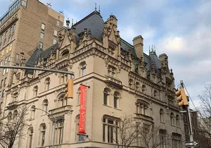 Private Walking tour: Jews of the Gilded Age: 5th Ave Mansions