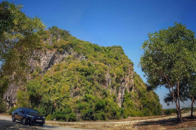 Hue to Hoi An OR Hoi An to Hue Including Marble Mountains