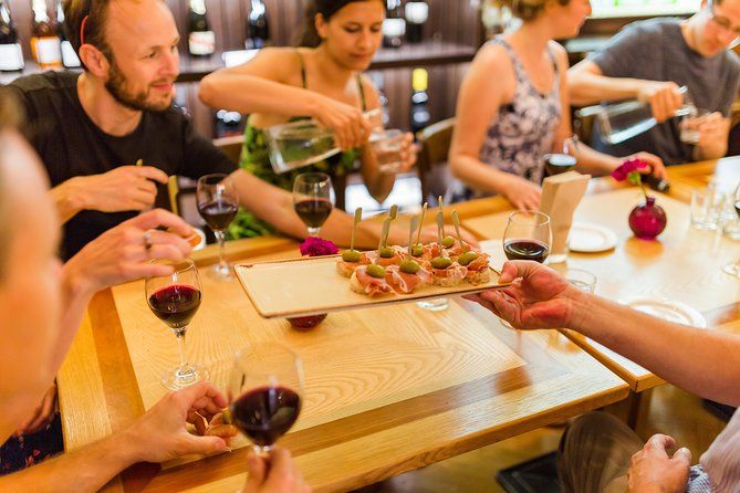 Slovenian culinary experience in Ljubljana - small group - tour