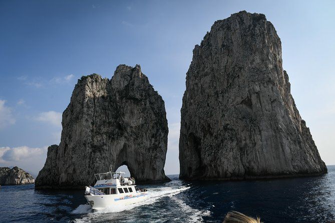 Capri Mini Cruise and City Sightseeing Day Trip from Naples