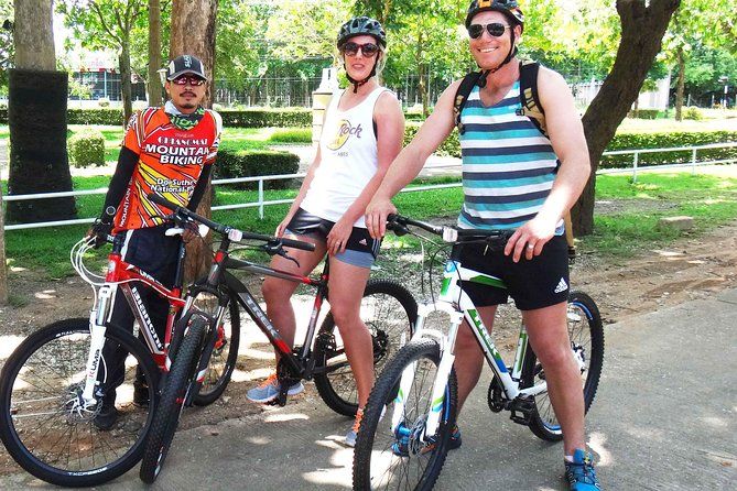 Chiang Mai Biking & River Kayak : Gentle Thrills in a Lush Valley