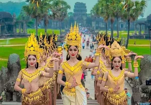 Full-Day Temples of Angkor Small Group Tour