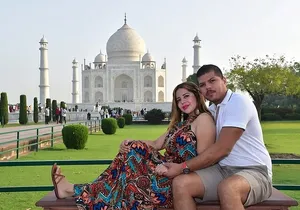 Taj Mahal Day Tour from Delhi by Superfast Train - TOP RATED TOUR