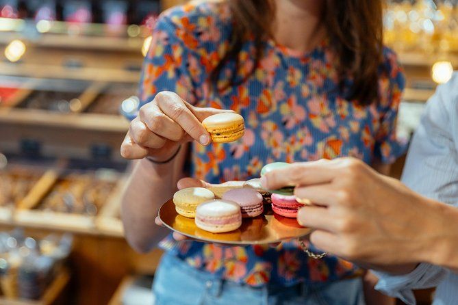 Montmartre Private Food Walking Tour With Locals: The 10 Tastings