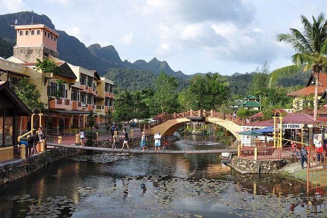Private Tour in Langkawi with SkyBridge and Langkawi Cable Car