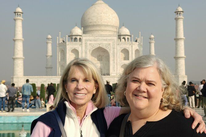 Agra Private Tour Guide Service with Car