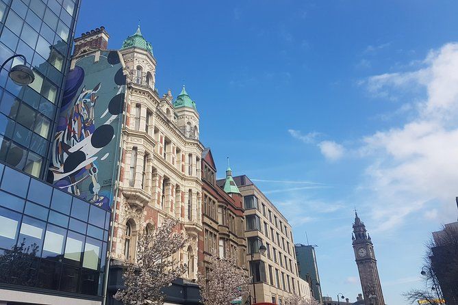 the Original Eclectic Belfast Walking tour with a local Gardener.