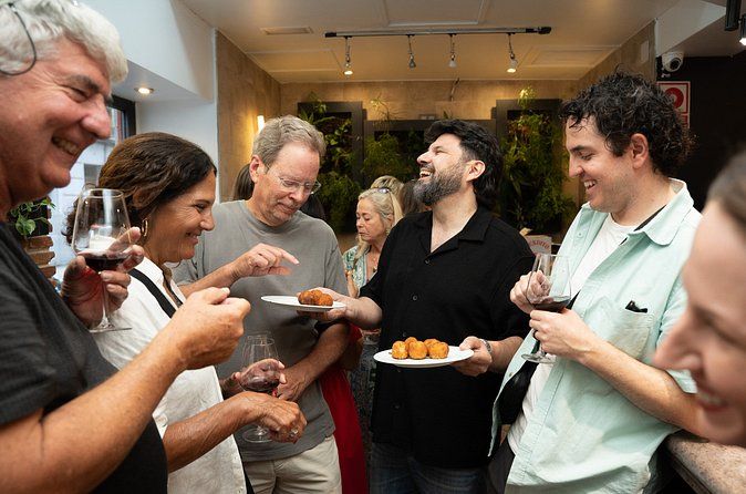 Authentic Madrid Tapas & Wine Tour with Local Guide