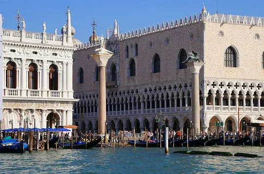 Venice Doge's Palace & Prisons Tour