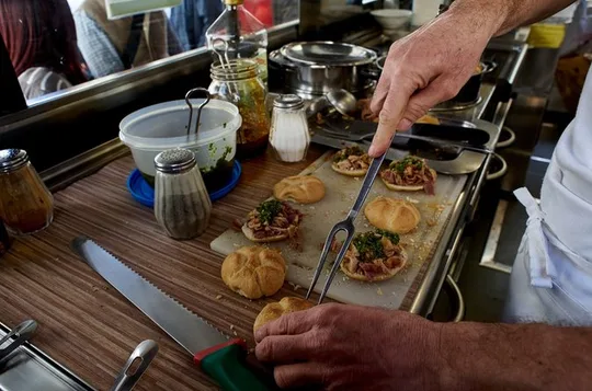 The Other Side of Florence Food Tour with Eating Europe
