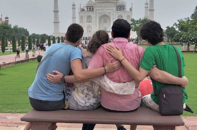 Taj Mahal tour from Delhi All-Inclusive with Multiple-Options