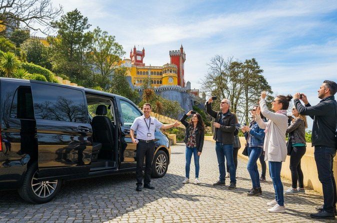 Sintra, Cabo da Roca, Cascais Small Group Tour with Hotel Pick Up