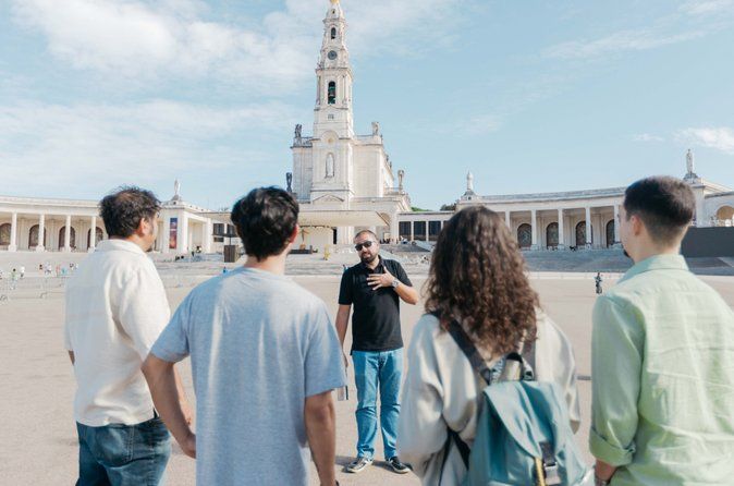 Small-Group Fátima Sanctuary & Shepherds Village Tour from Lisbon