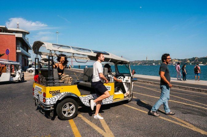 Explore Lisbon by Tuk Tuk: History and Viewpoints