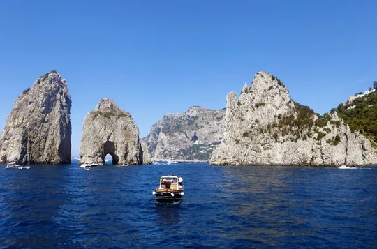 Capri Mini Cruise and City Sightseeing Day Trip from Naples