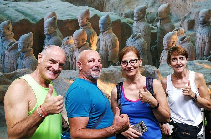 All-Inclusive Terracotta Army Tour with Premium Buffet Lunch
