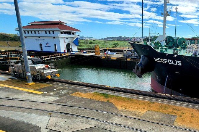 Panama Canal & City Tour in Half Day: Old Town & City Views