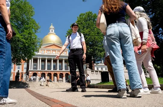 Boston Premium Small Group Driving Tour With Boat Cruise