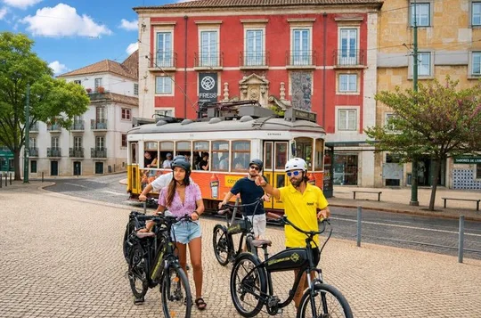 Lisbon E-Bike Tour Commerce Square, Mouraria and Alfama