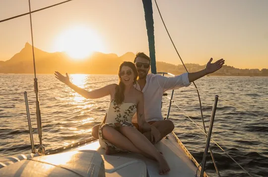 Rio de Janeiro Sunset Sailing Tour with Drinks