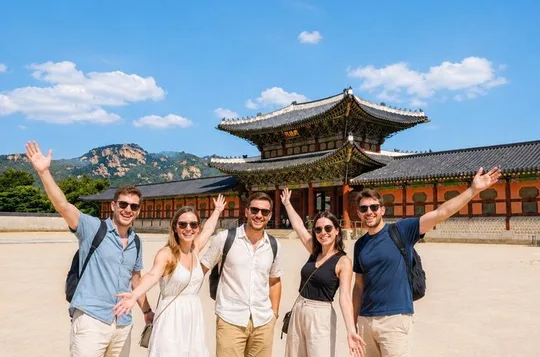 Full-day Customizable Private Seoul Highlight Tour