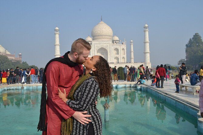 All-Inclusive Taj Mahal Day Tour From Delhi With Multiple Options