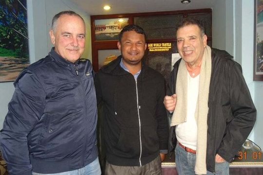 All-Inclusive Taj Mahal Skip-the-Line Tour from Delhi by Car