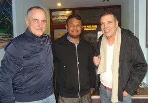 All-Inclusive Taj Mahal Skip-the-Line Tour from Delhi by Car