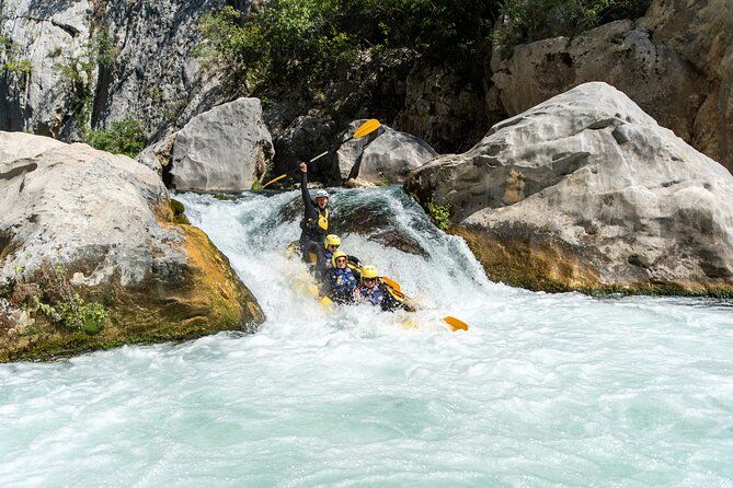 Multi Adventure Experience - Rafting with elements of canyoning