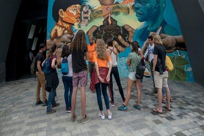 Medellin: Mémoire et Transformation - Une Visite Authentique