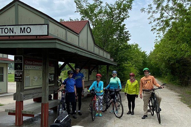 KATY Self-Guided 6-day Tour - Clinton to St. Charles + 1 bag/per