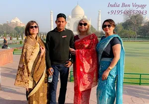 Skip the line with Private Tour Guide for Taj Mahal & Agra Fort