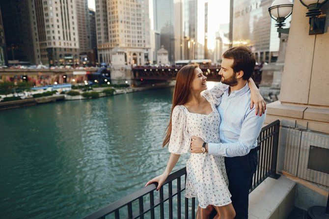 Private Cultural Walking Tour in Chicago with Lakefront Landmarks