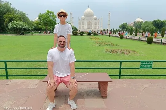 Taj Mahal Day Trip From Delhi By Superfast Train With 5* Meal