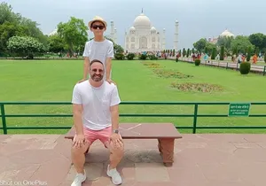 Taj Mahal Day Trip from Delhi by Gatimaan Express with 5* Lunch