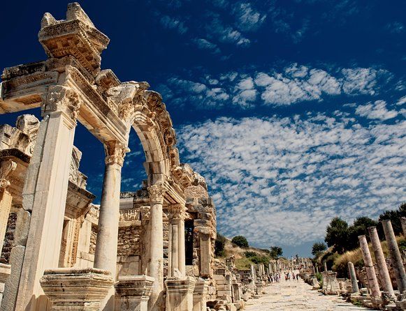 Private Tour: Ephesus Day Trip from Kusadasi with Lunch