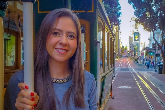 Walking Tour of Nob Hill - Cable Cars, Luxury Hotels, French-Gothic Cathedral