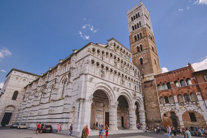 Pisa and Lucca Day Trip from Florence