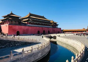All Inclusive Tour: Forbidden City, Tiananmen Square and Peking Duck Cuisine