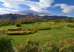 Black Diamond Tundra Golfing Package