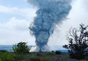 Hawai'i's Volcanoes National Park from Hilo Only