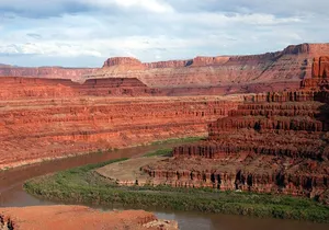 Moab Combo: Colorado River Rafting and Canyonlands 4X4 Tour