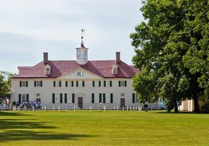 Mount Vernon and Old Town Alexandria Day Trip from Washington DC