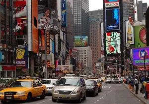 New York Tour by Subway and Bus with Private Guide