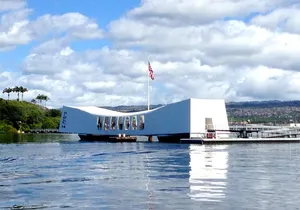 Private Oahu Pearl Harbor and Island Sightseeing Combination Tour