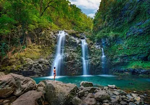 Maui: Famous Road to Hana Waterfalls and Lunch by Mercedes Van