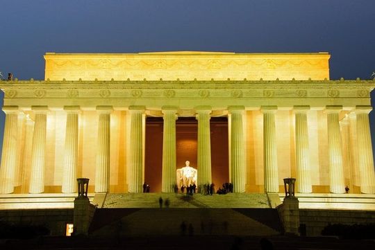Washington DC After Dark Night-Time Sightseeing Wonder Tour