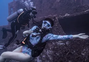 Waikiki 2 Tank World Class Wreck SCUBA Diving - Certified Only