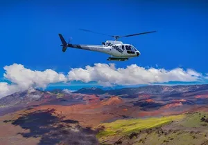 Complete Island 60-Minute Helicopter Tour