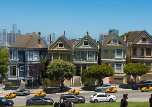 4-Hour Painted Ladies and Haight-Ashbury GoCar Tour